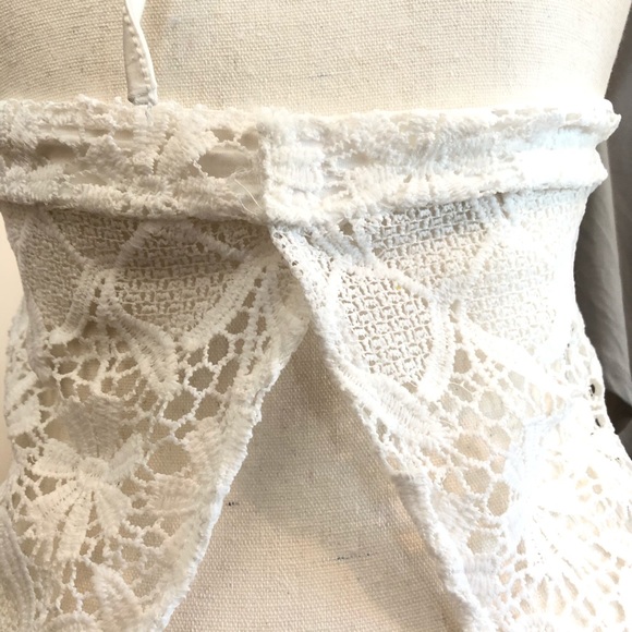 Crochet lace halter crop top & maxi skirt 2-pc set - Picture 8 of 15